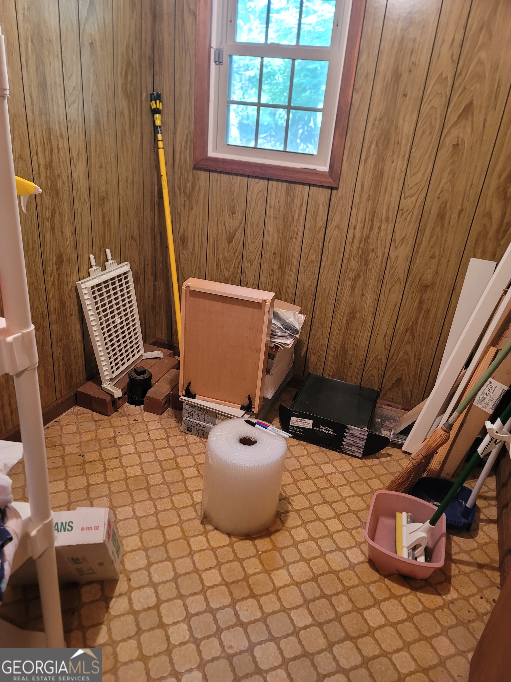 2212 Colonial Circle Gainesville GA 30501
