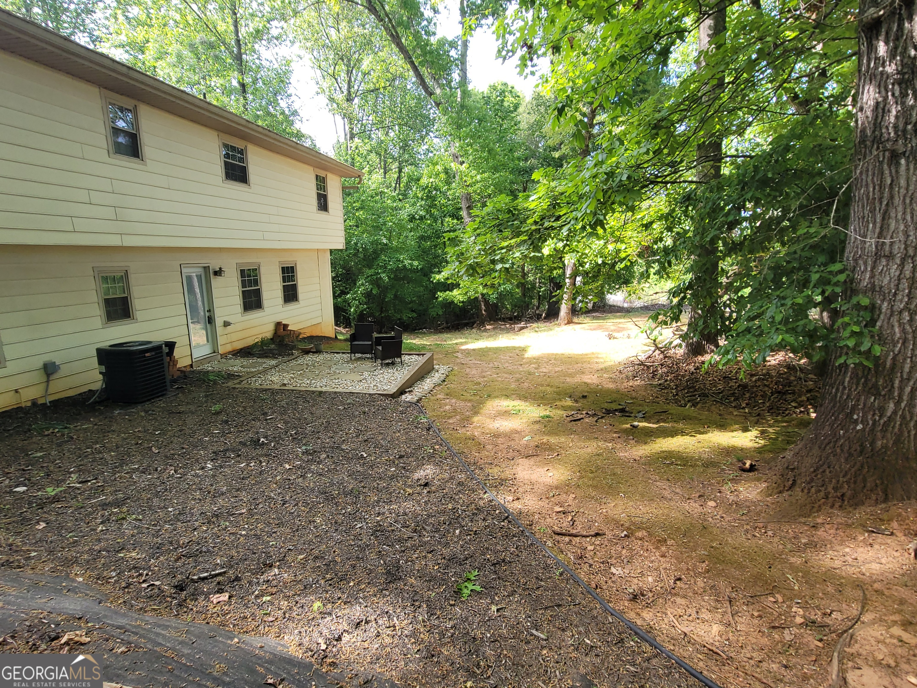 2212 Colonial Circle Gainesville GA 30501