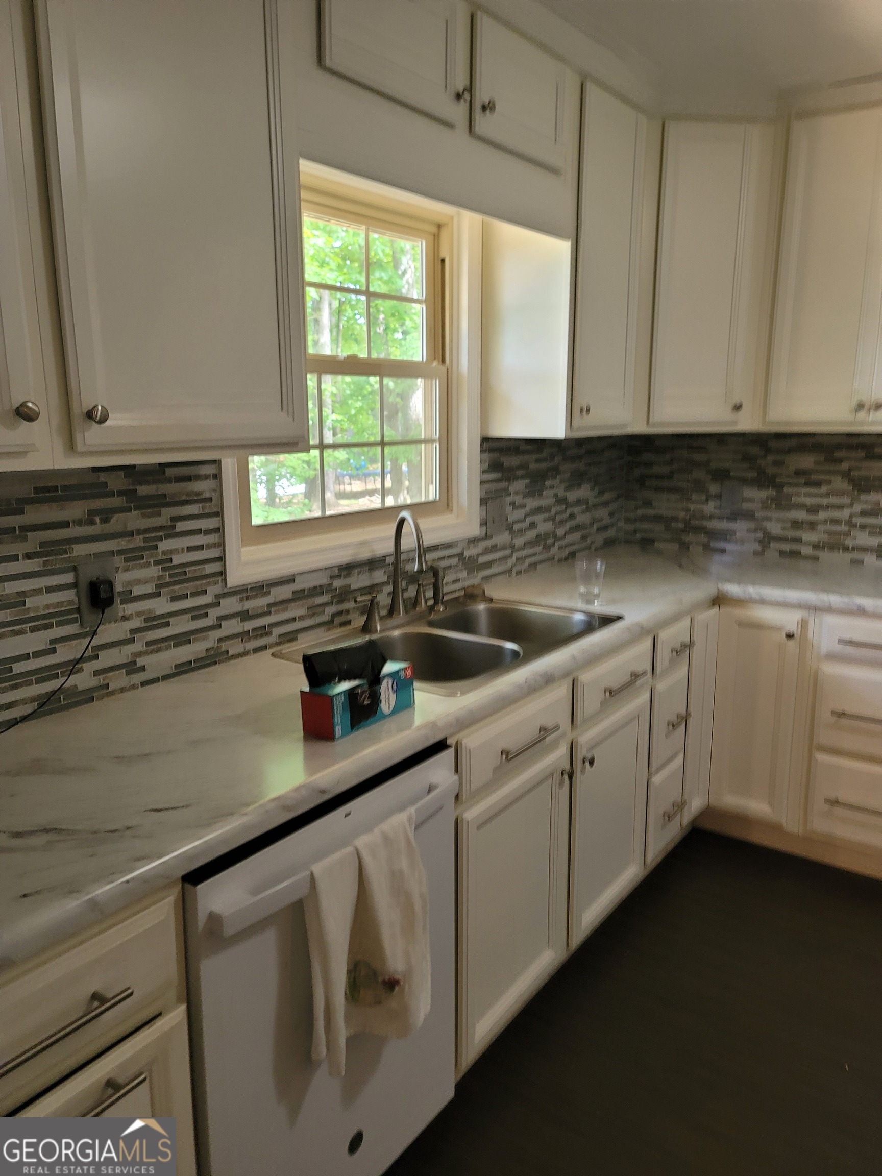 2212 Colonial Circle Gainesville GA 30501