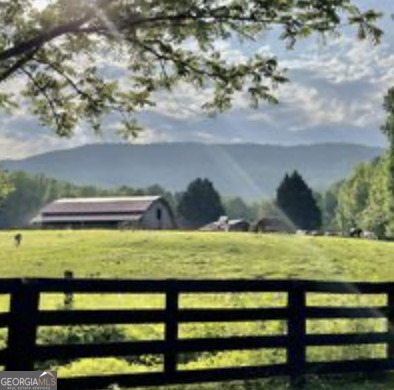 35 Canyon Pass Cleveland GA 30528