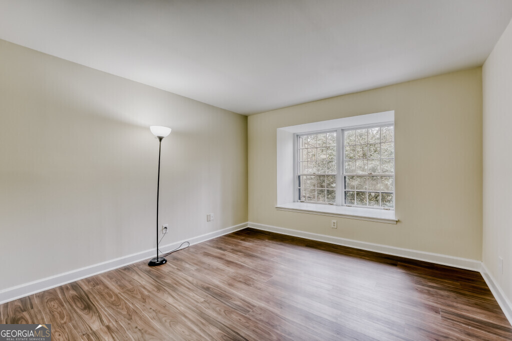 134 Woodmere Square NW Atlanta GA 30327