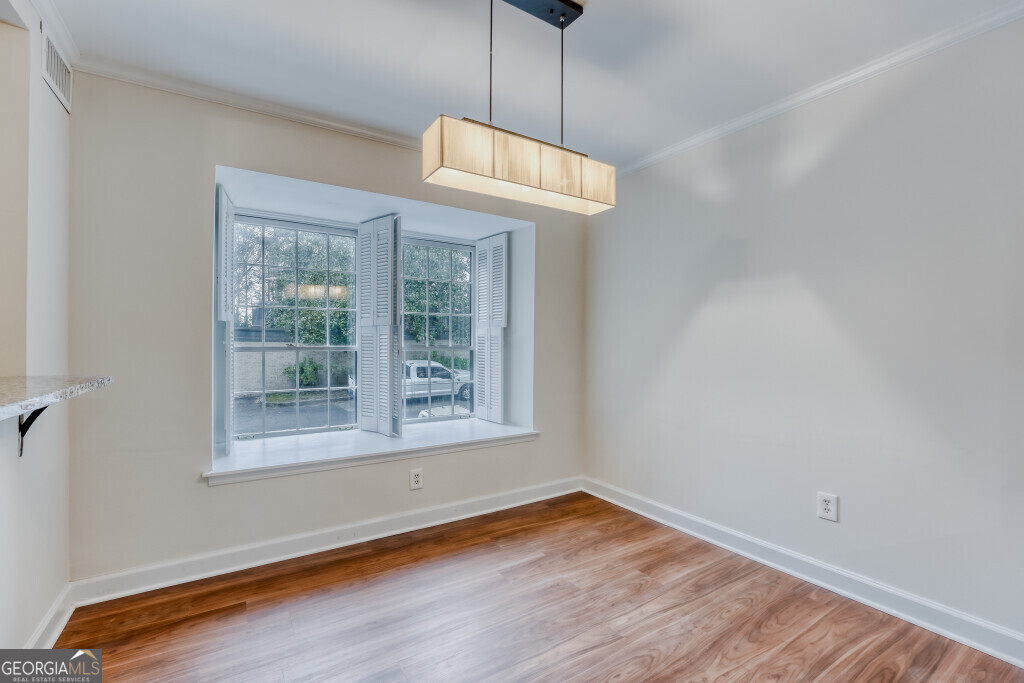 134 Woodmere Square NW Atlanta GA 30327