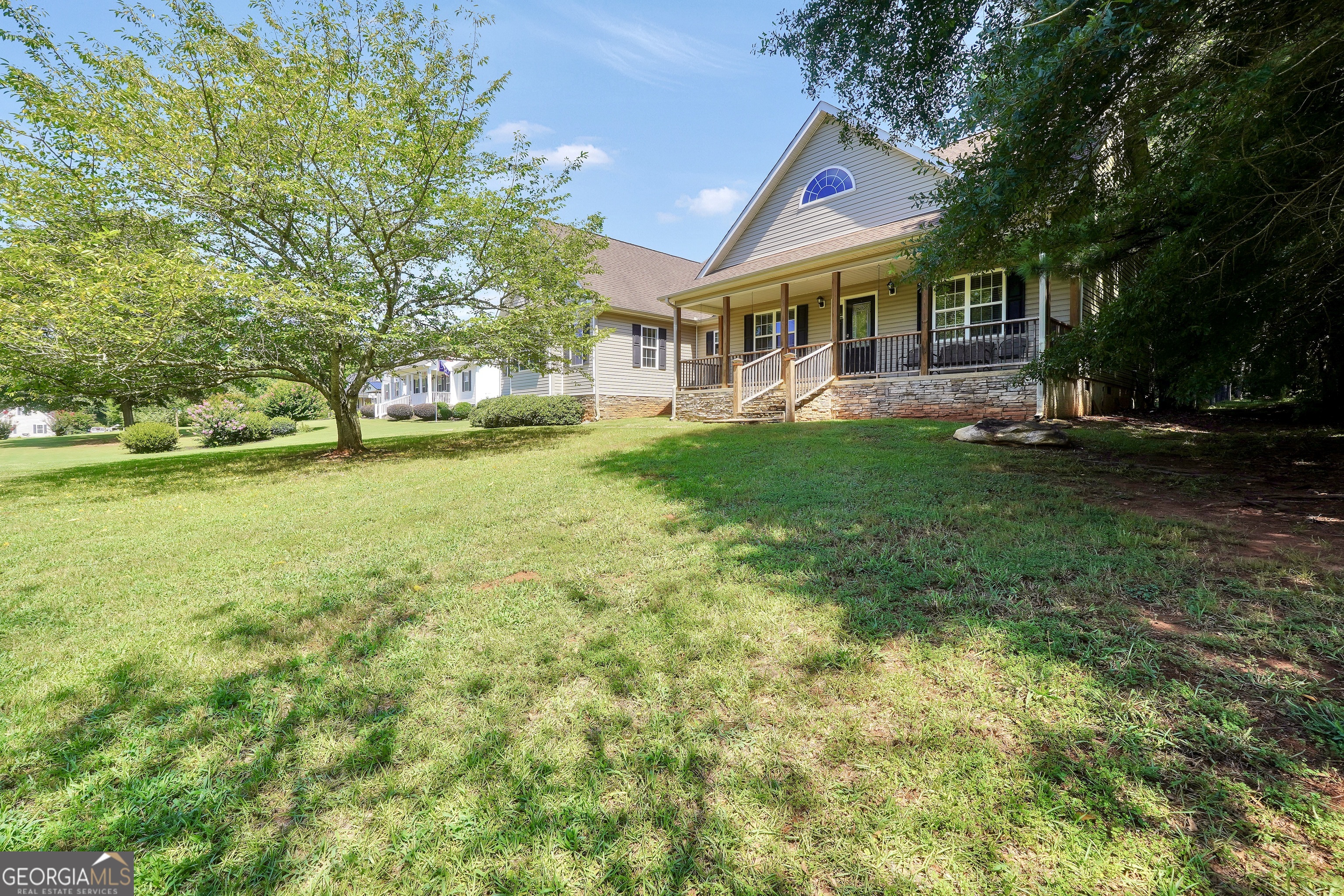 1128 Meadowview Drive Jackson GA 30233