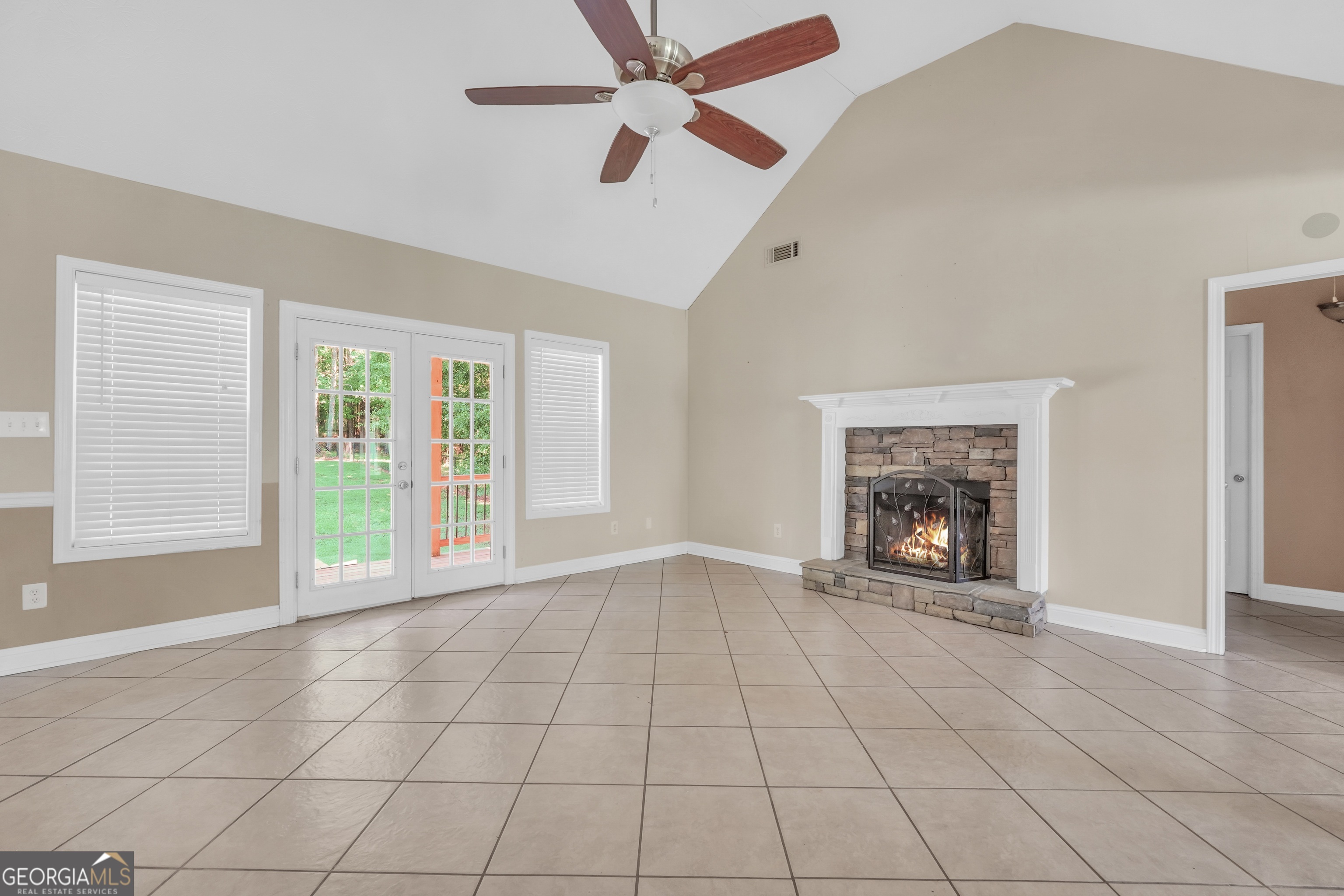 1128 Meadowview Drive Jackson GA 30233