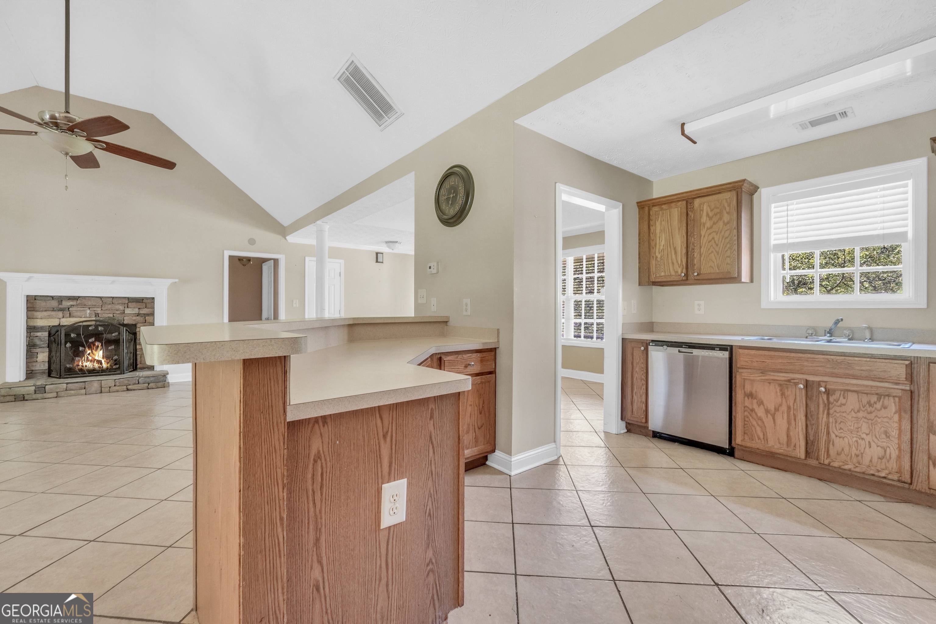1128 Meadowview Drive Jackson GA 30233