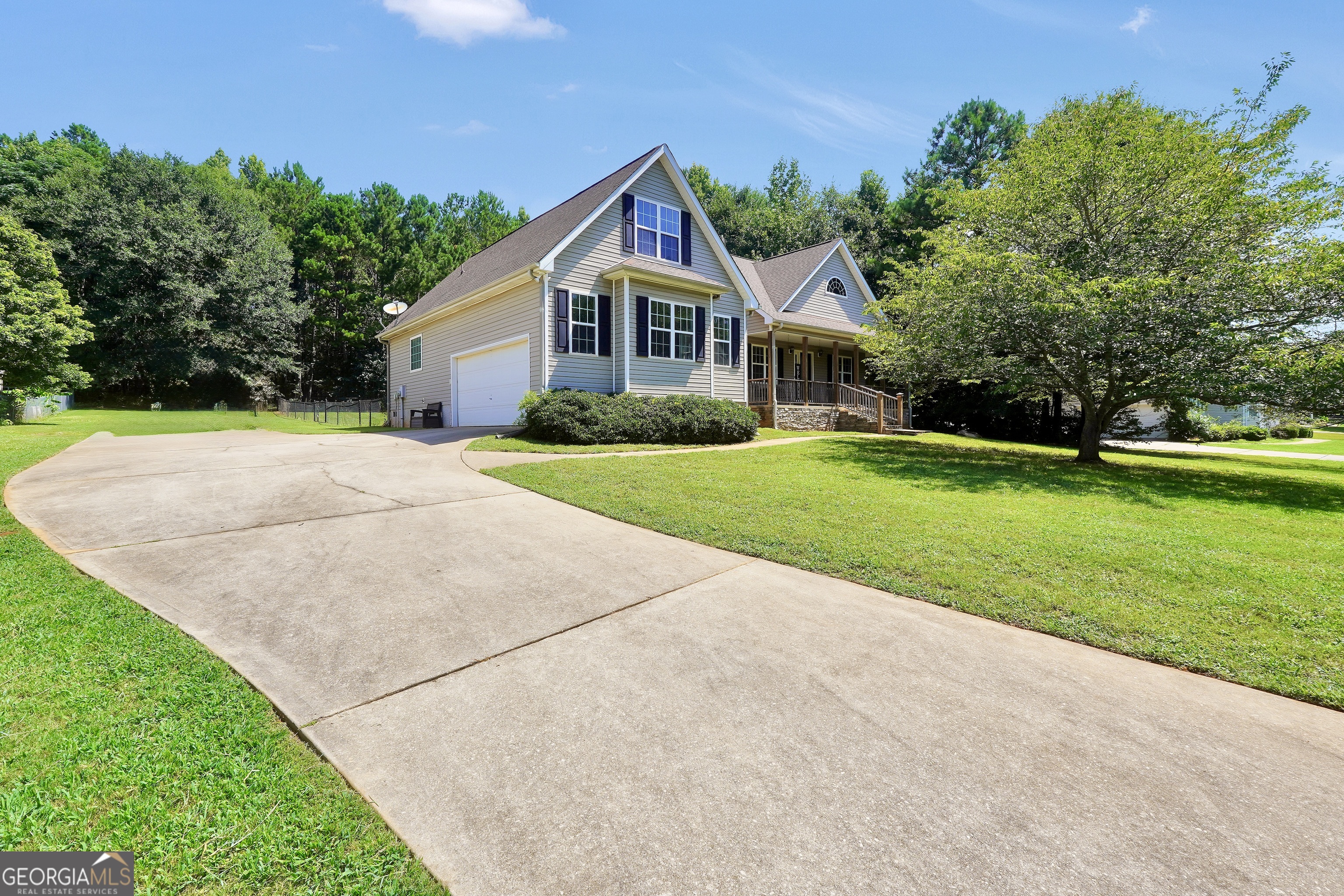 1128 Meadowview Drive Jackson GA 30233
