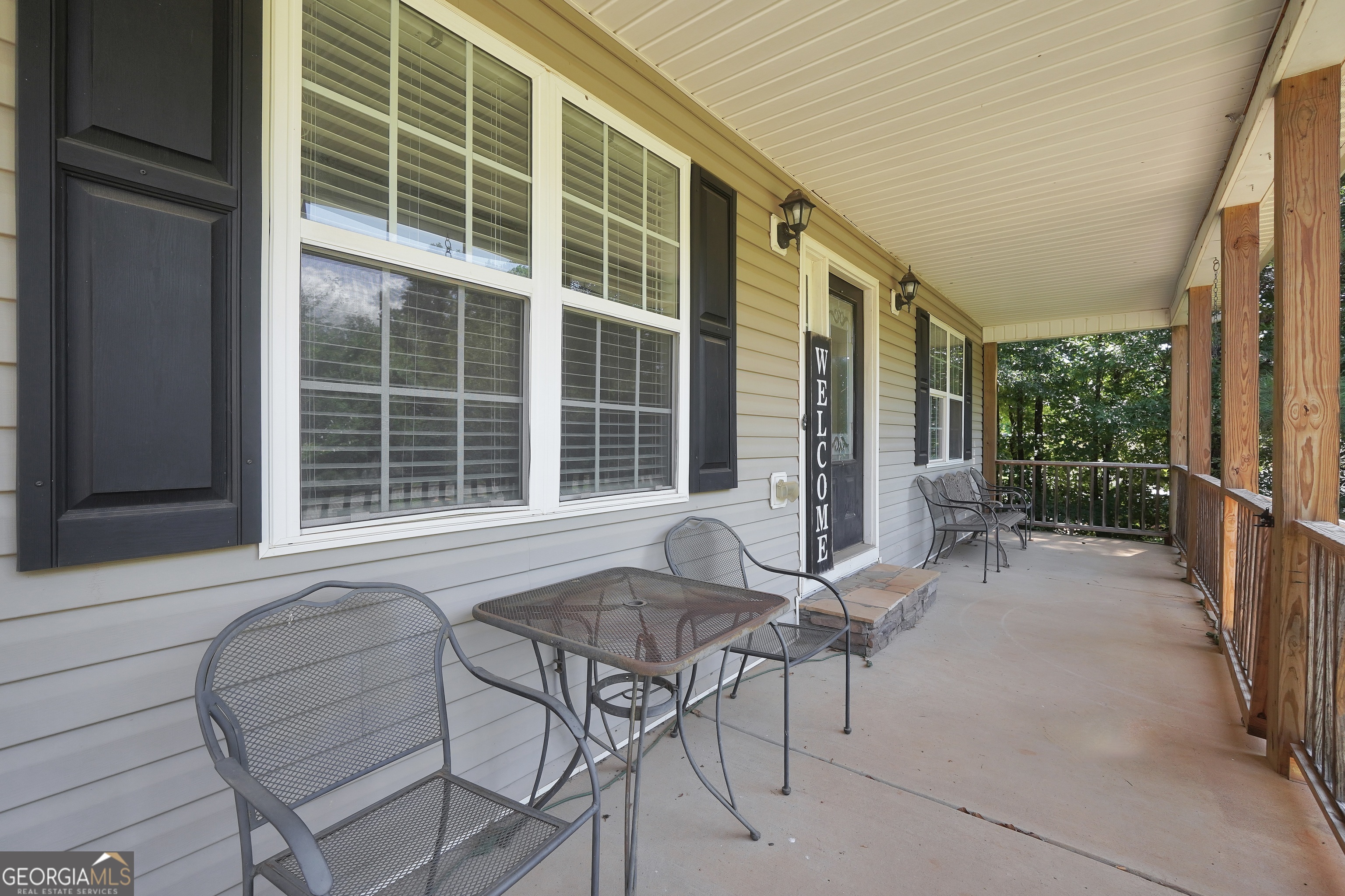 1128 Meadowview Drive Jackson GA 30233
