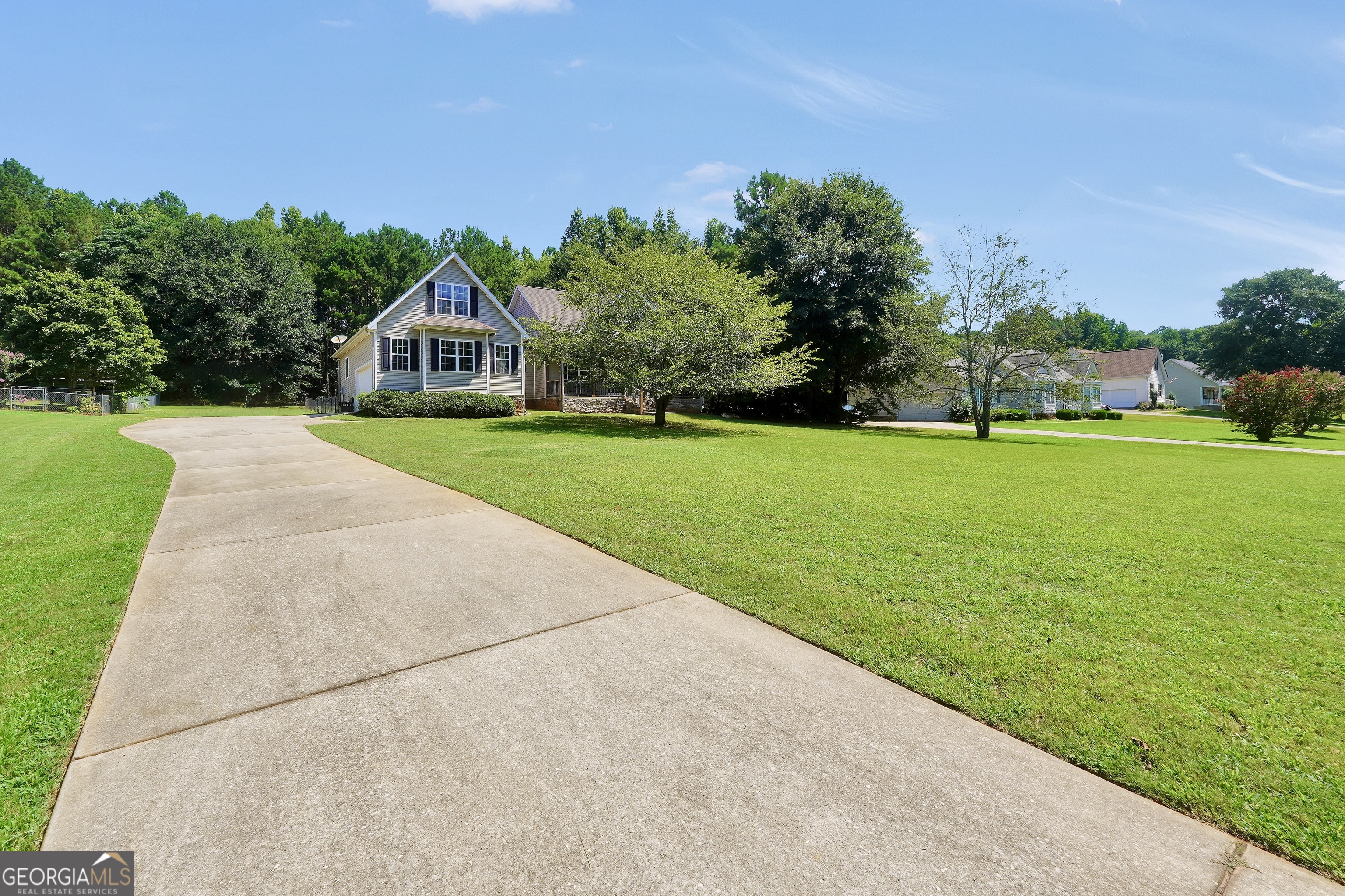 1128 Meadowview Drive Jackson GA 30233