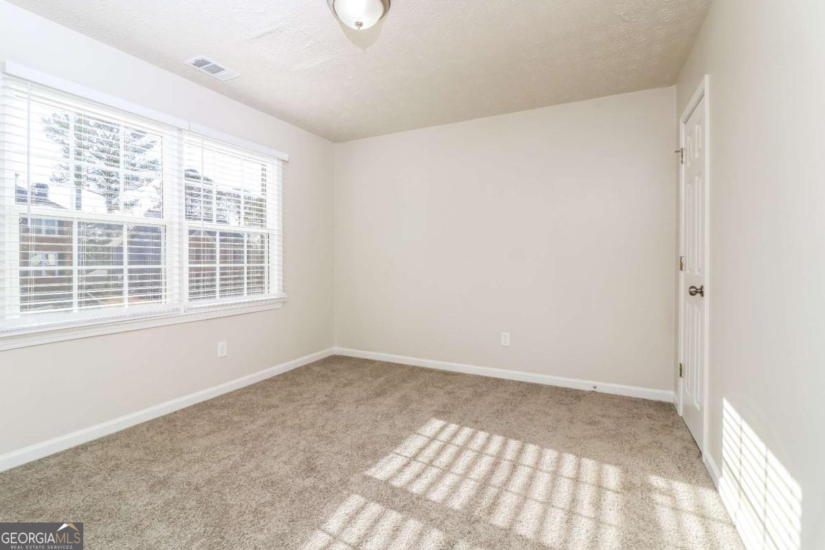 1985 Tyler Trace Lawrenceville GA 30043