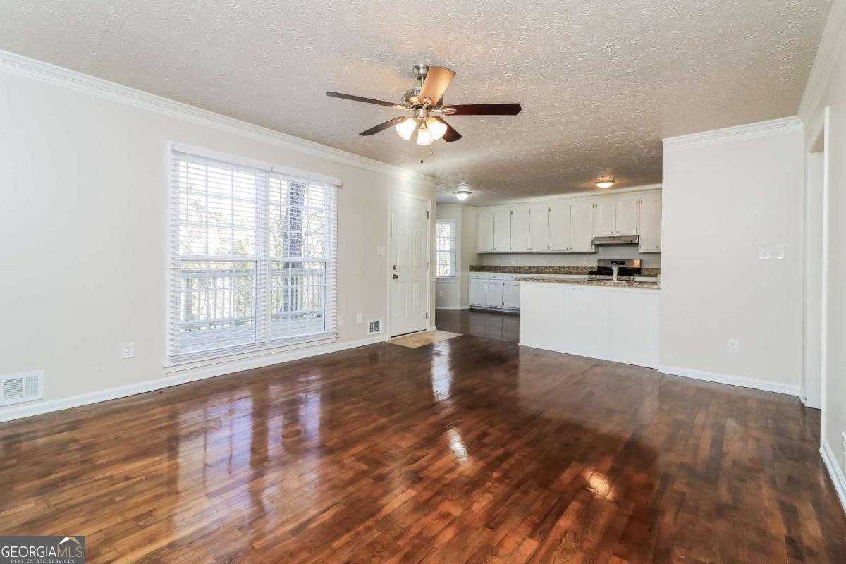 1985 Tyler Trace Lawrenceville GA 30043