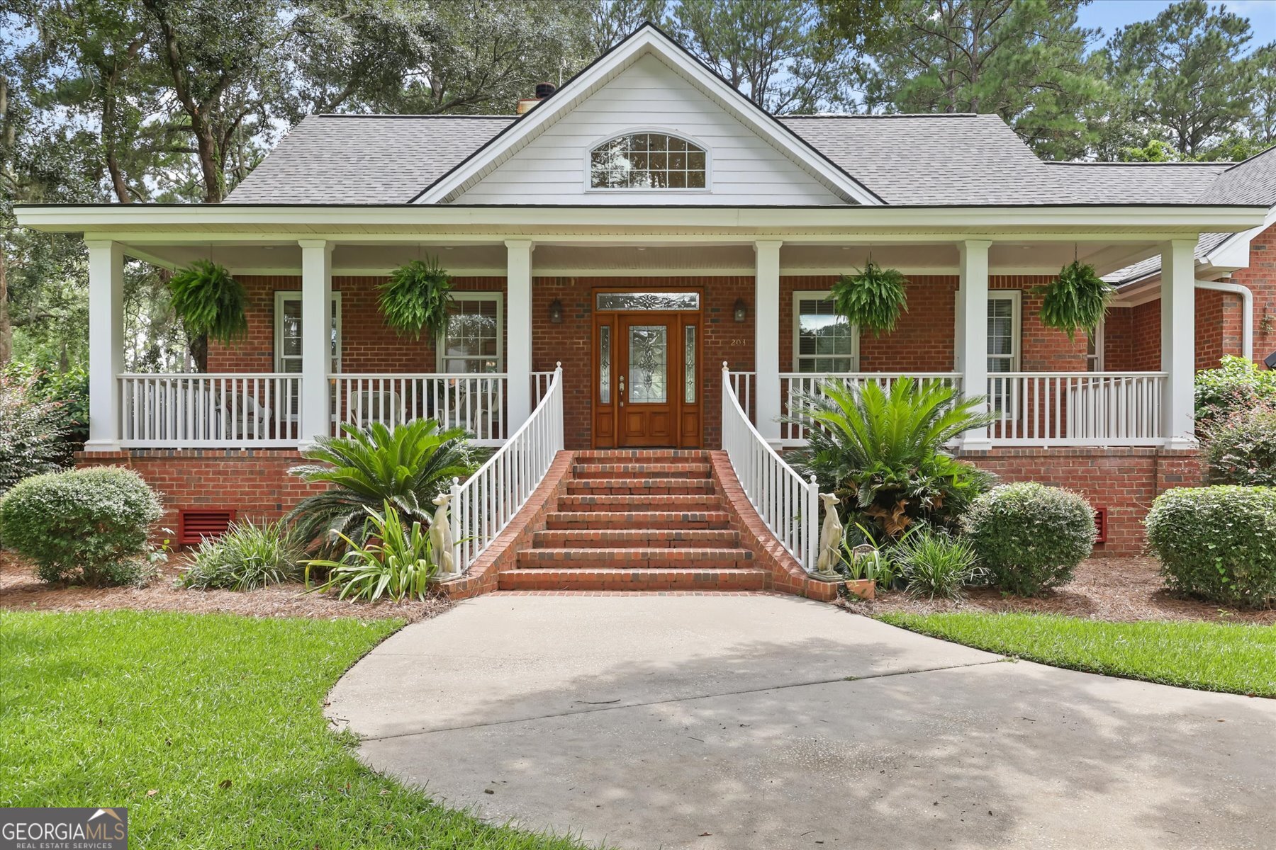 203 Cypress Lakes Drive Bloomingdale GA 31302