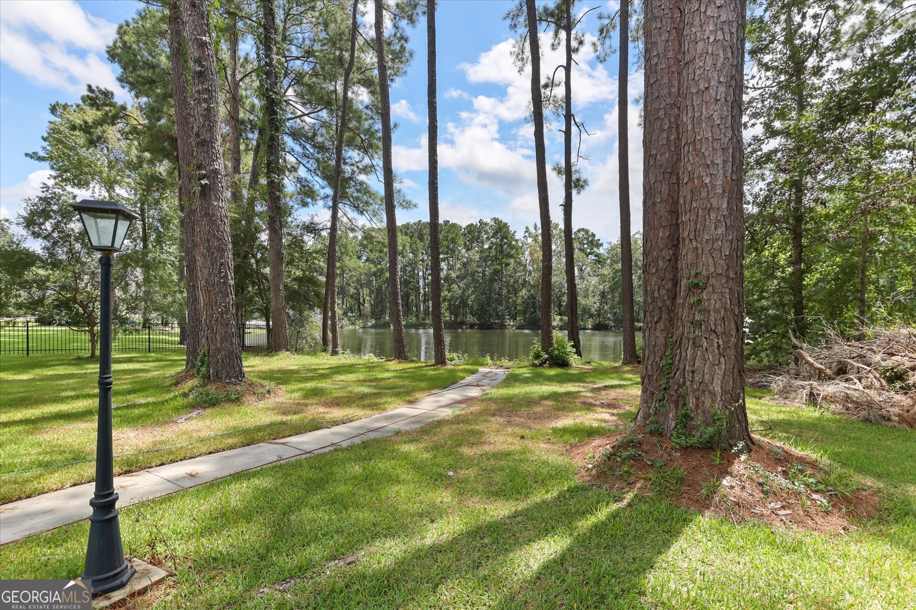 203 Cypress Lakes Drive Bloomingdale GA 31302