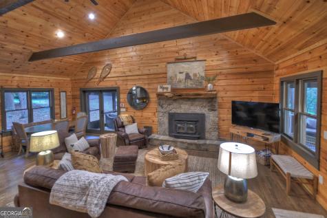 11 Brown Mountain Place Suches GA 30572