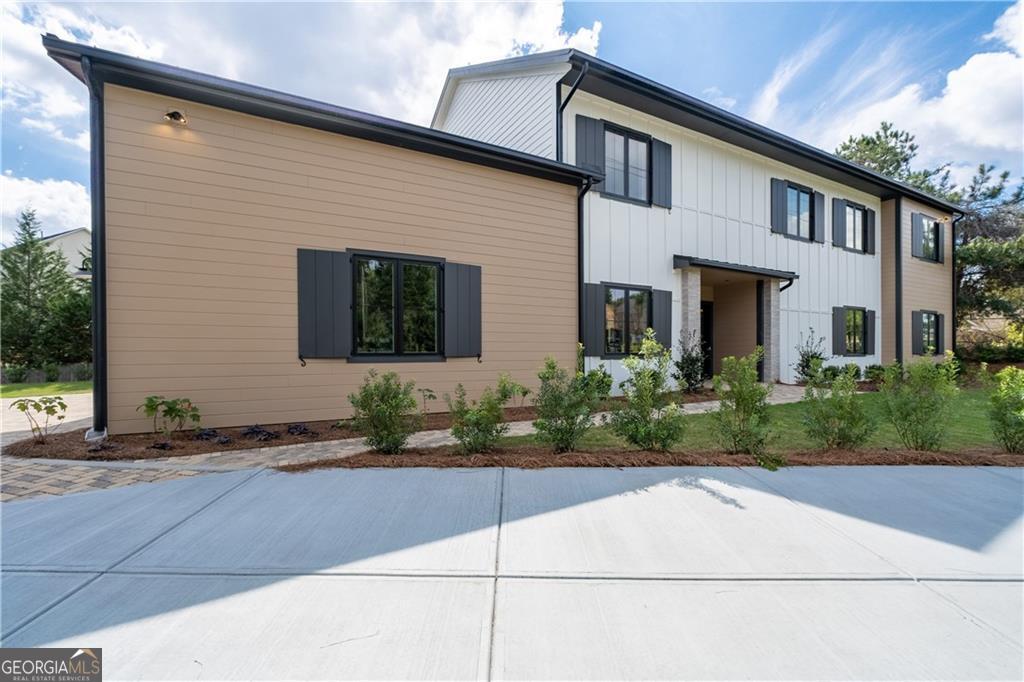 2650 Roswell Road Marietta GA 30062