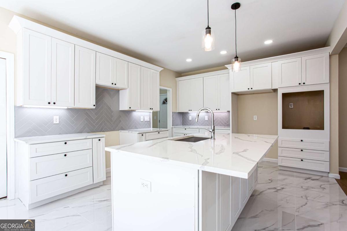 4120 Alayna Lee Circle Mcdonough GA 30252