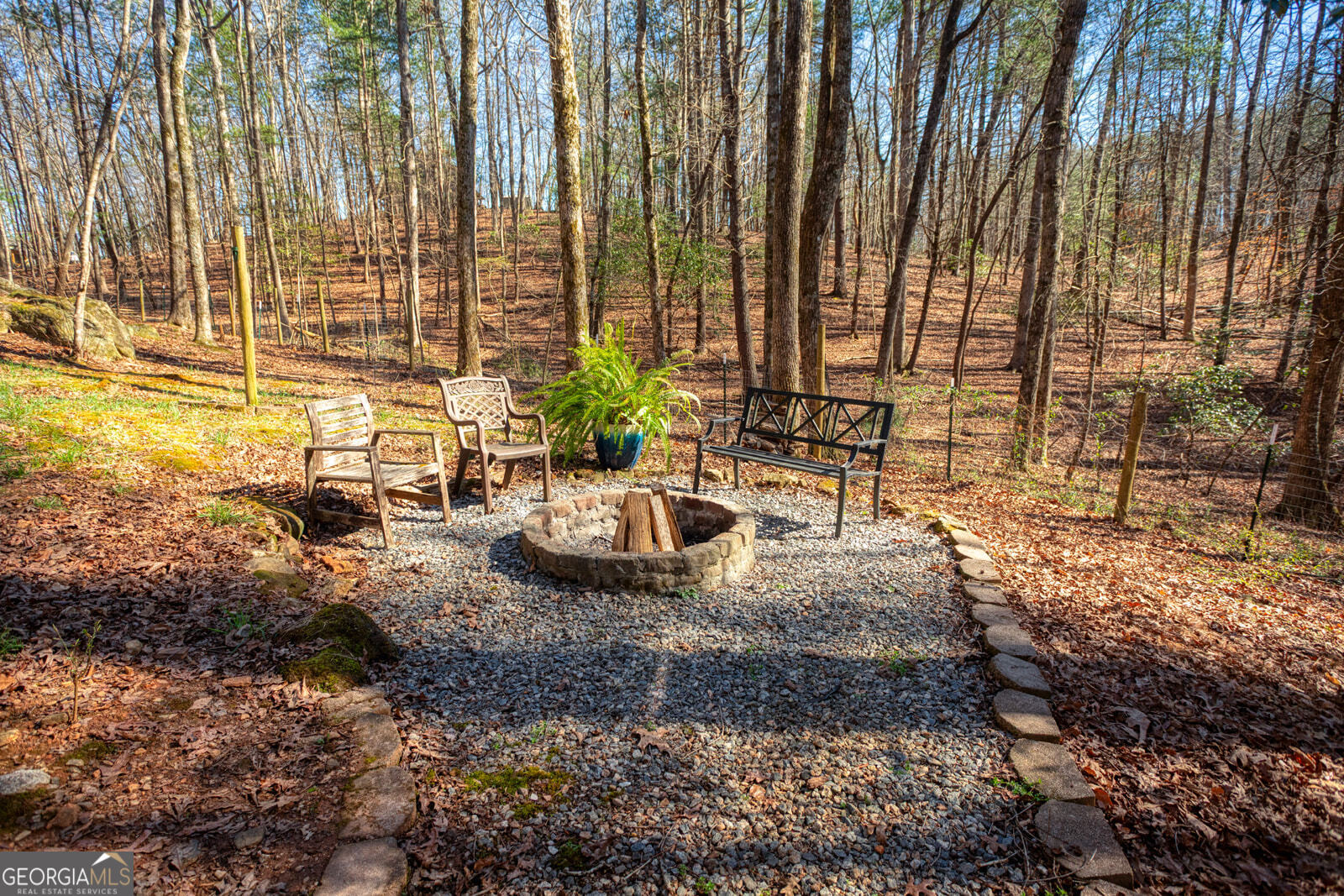 181 Henry Street Cleveland GA 30528
