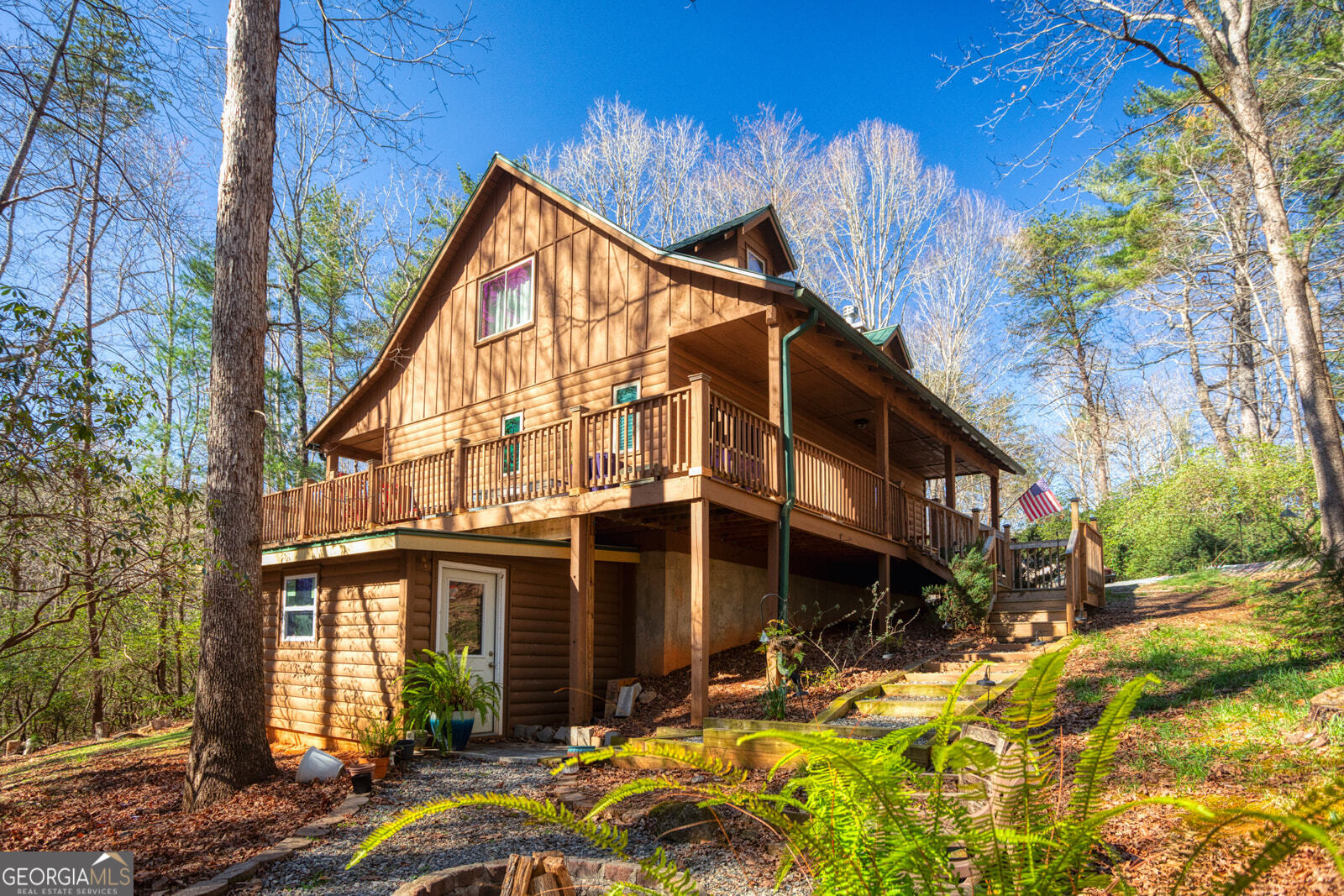 181 Henry Street Cleveland GA 30528