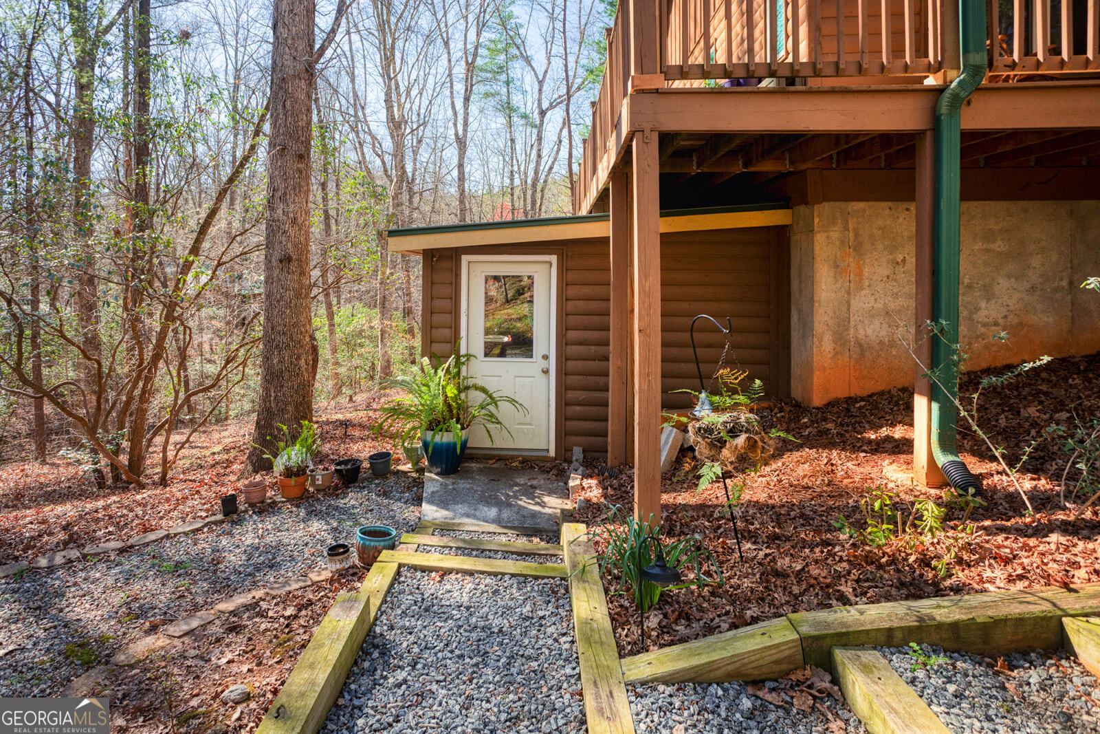 181 Henry Street Cleveland GA 30528