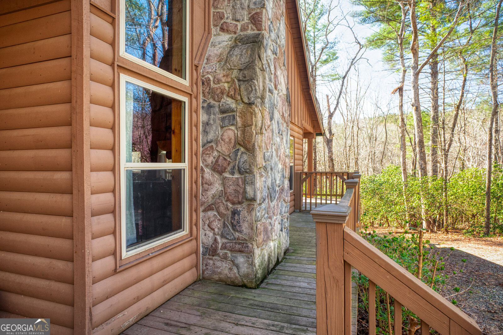 181 Henry Street Cleveland GA 30528