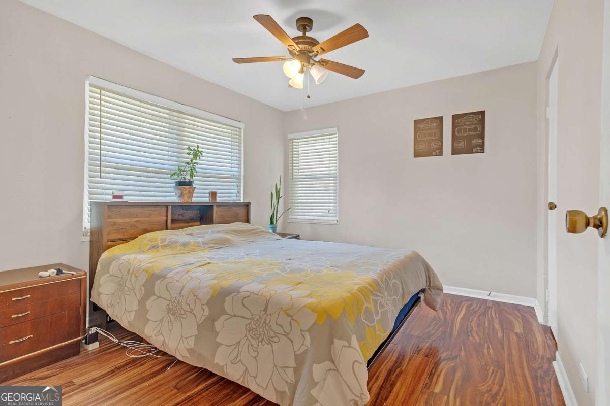 276 Lakemoore Drive NE Atlanta GA 30342