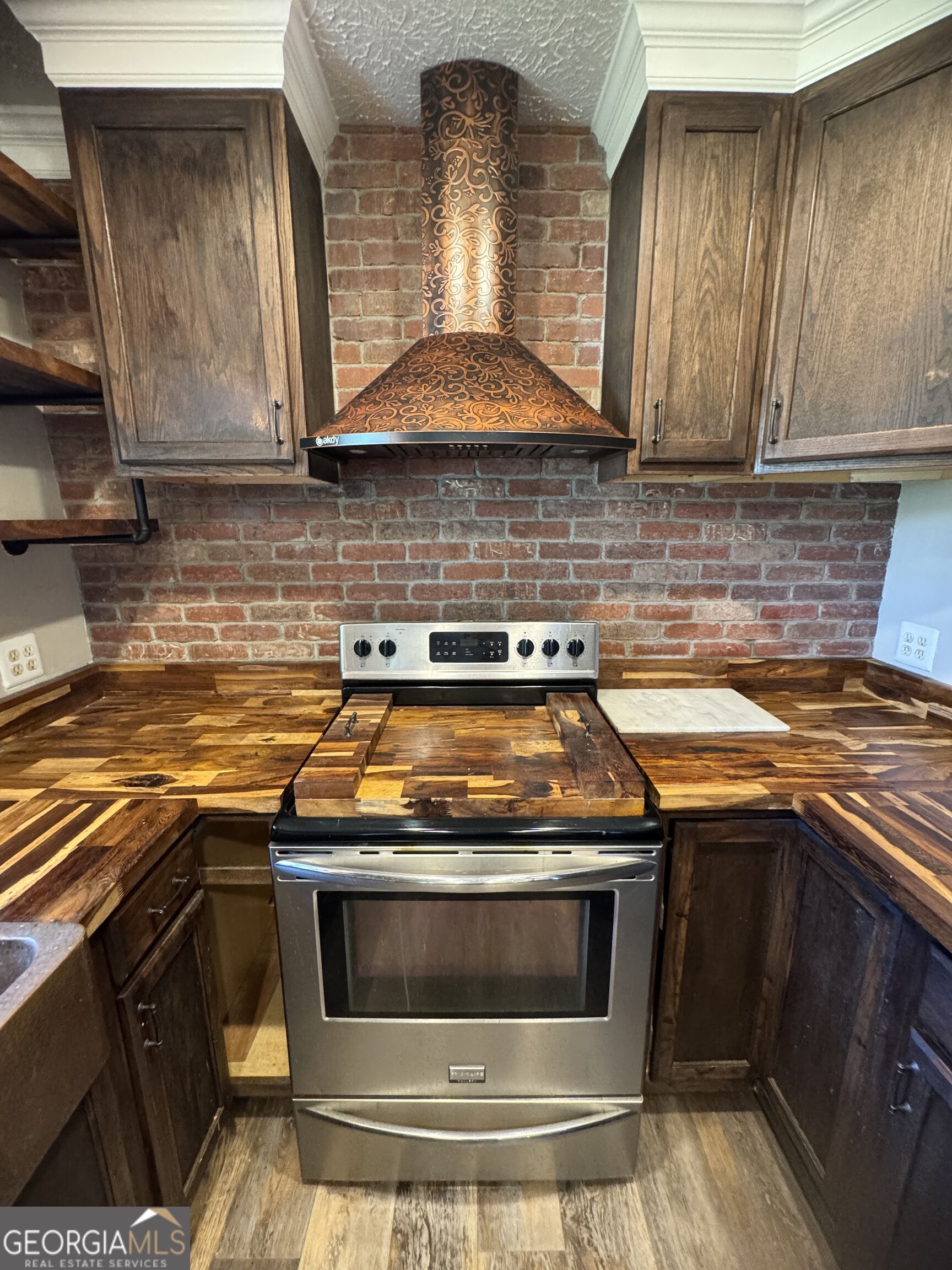519 Richard Street Swainsboro GA 30401