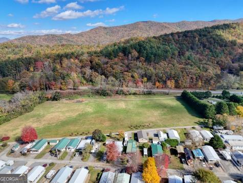 4358 Riverbank Run Hiawassee GA 30546