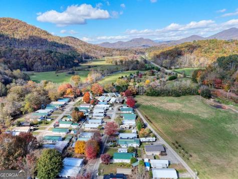 4358 Riverbank Run Hiawassee GA 30546