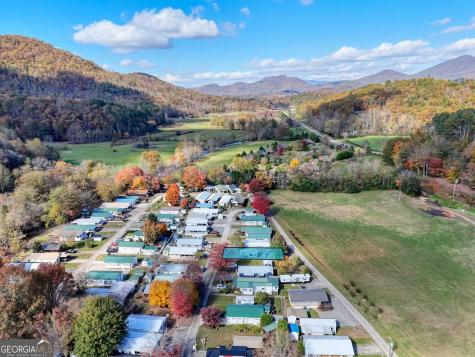 4358 Riverbank Run Hiawassee GA 30546