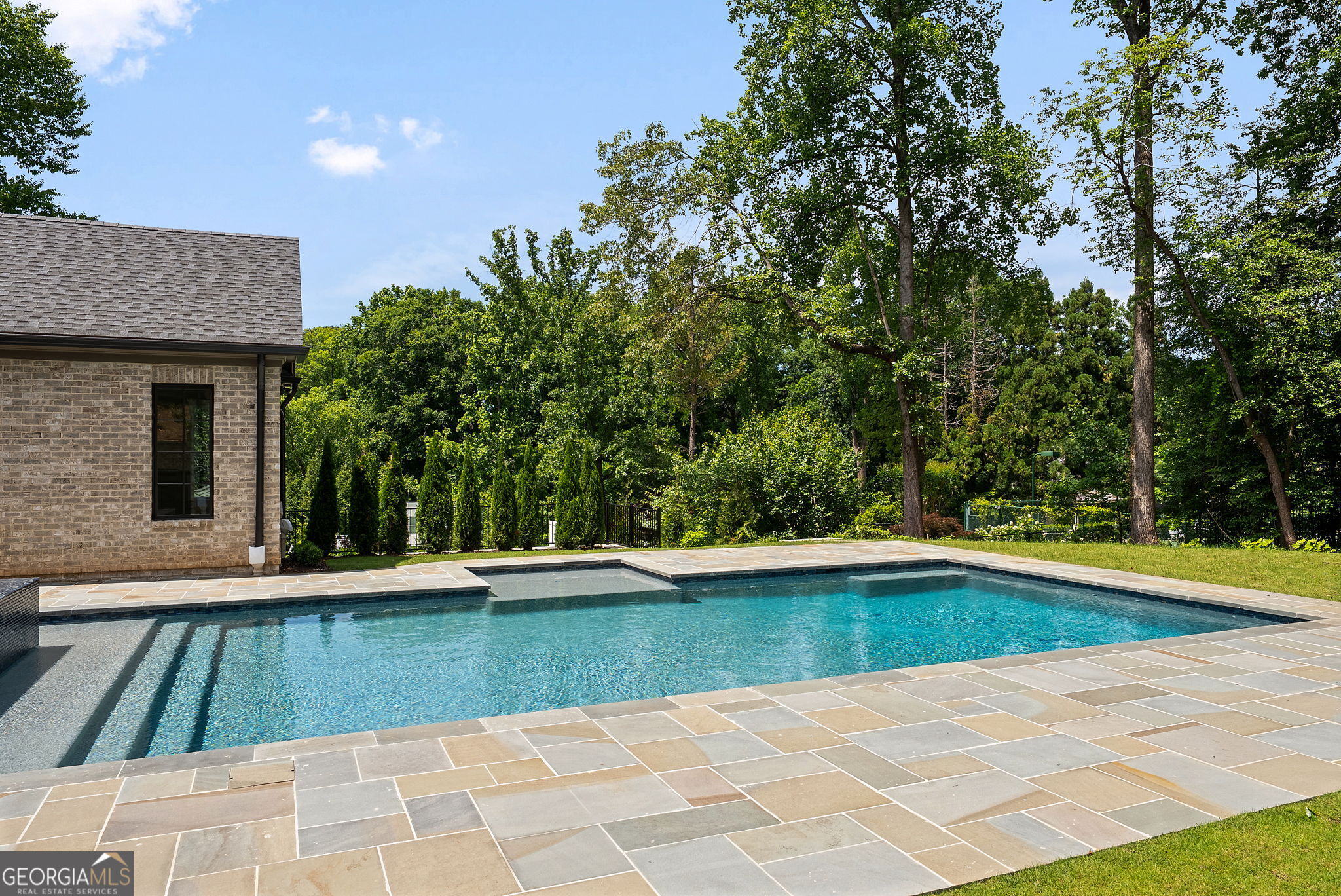 95 Blackland Road NW Atlanta GA 30342