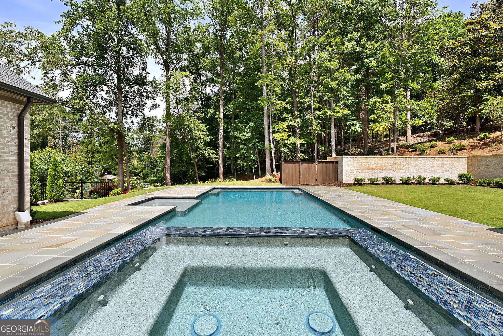 95 Blackland Road NW Atlanta GA 30342