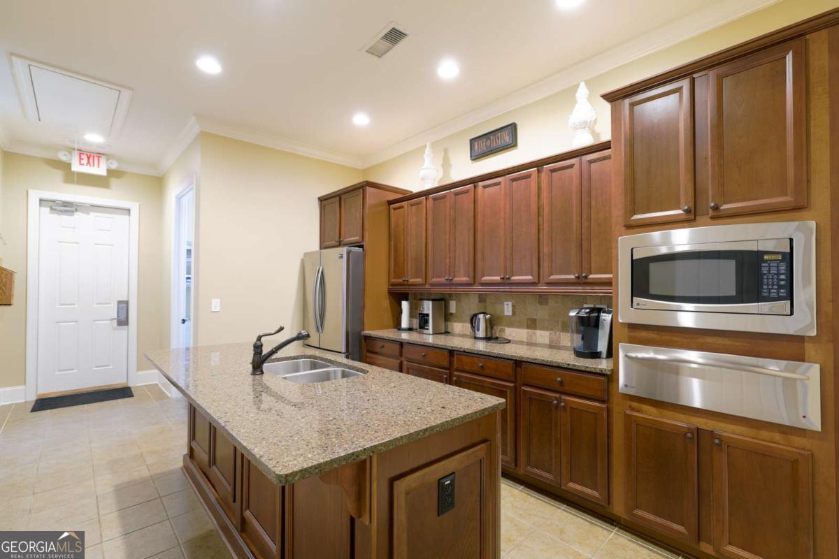 11120 Brookhavenclub Drive Johns Creek GA 30097