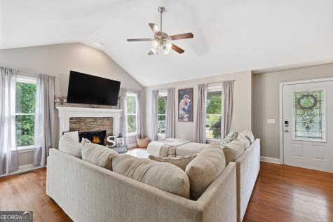 93 Horseshoe Bend Jasper GA 30143