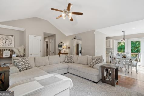 93 Horseshoe Bend Jasper GA 30143