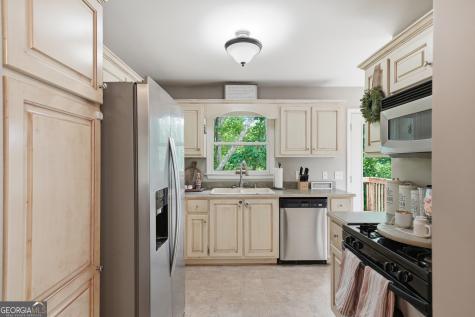 93 Horseshoe Bend Jasper GA 30143