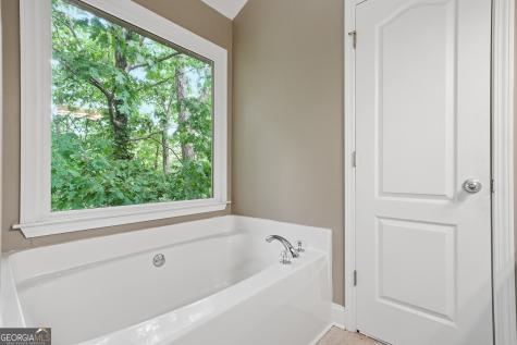 93 Horseshoe Bend Jasper GA 30143