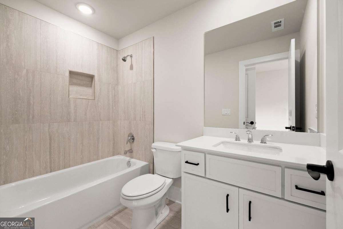 4538 Meadowland Way Flowery Branch GA 30542