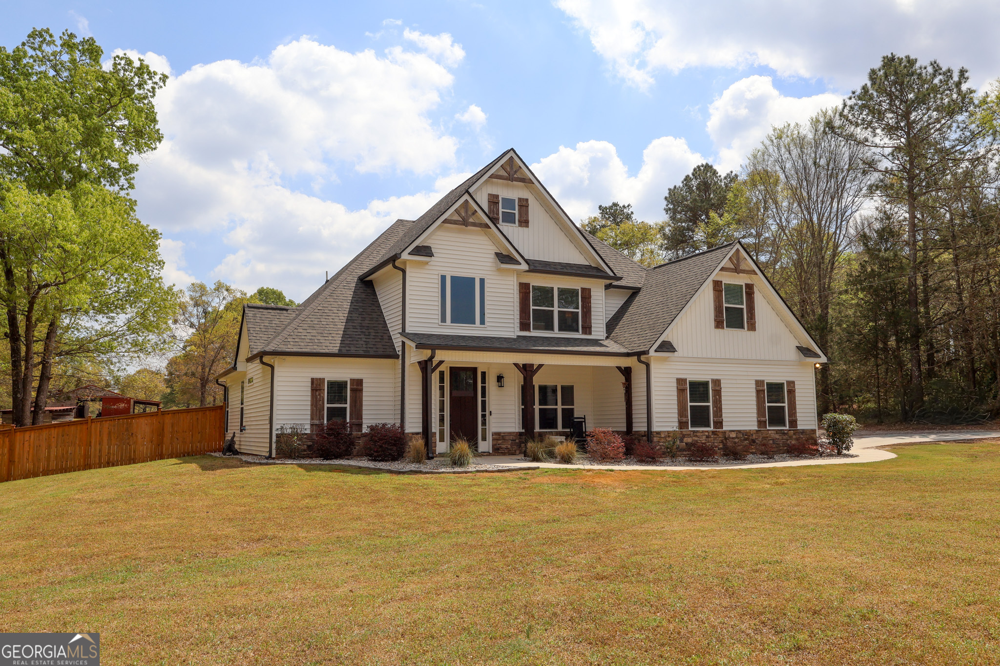 198 Higgins Road Flovilla GA 30216