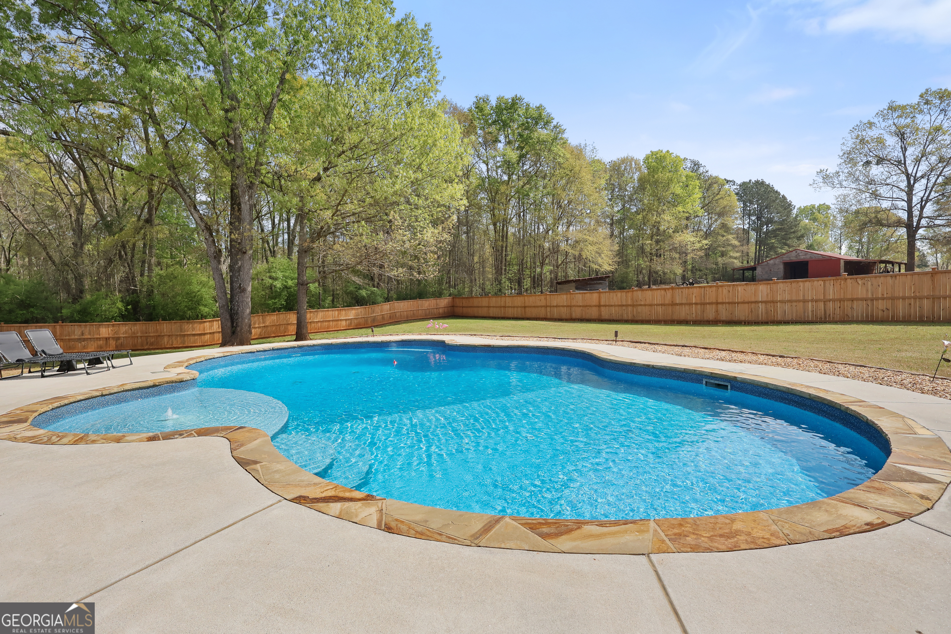 198 Higgins Road Flovilla GA 30216