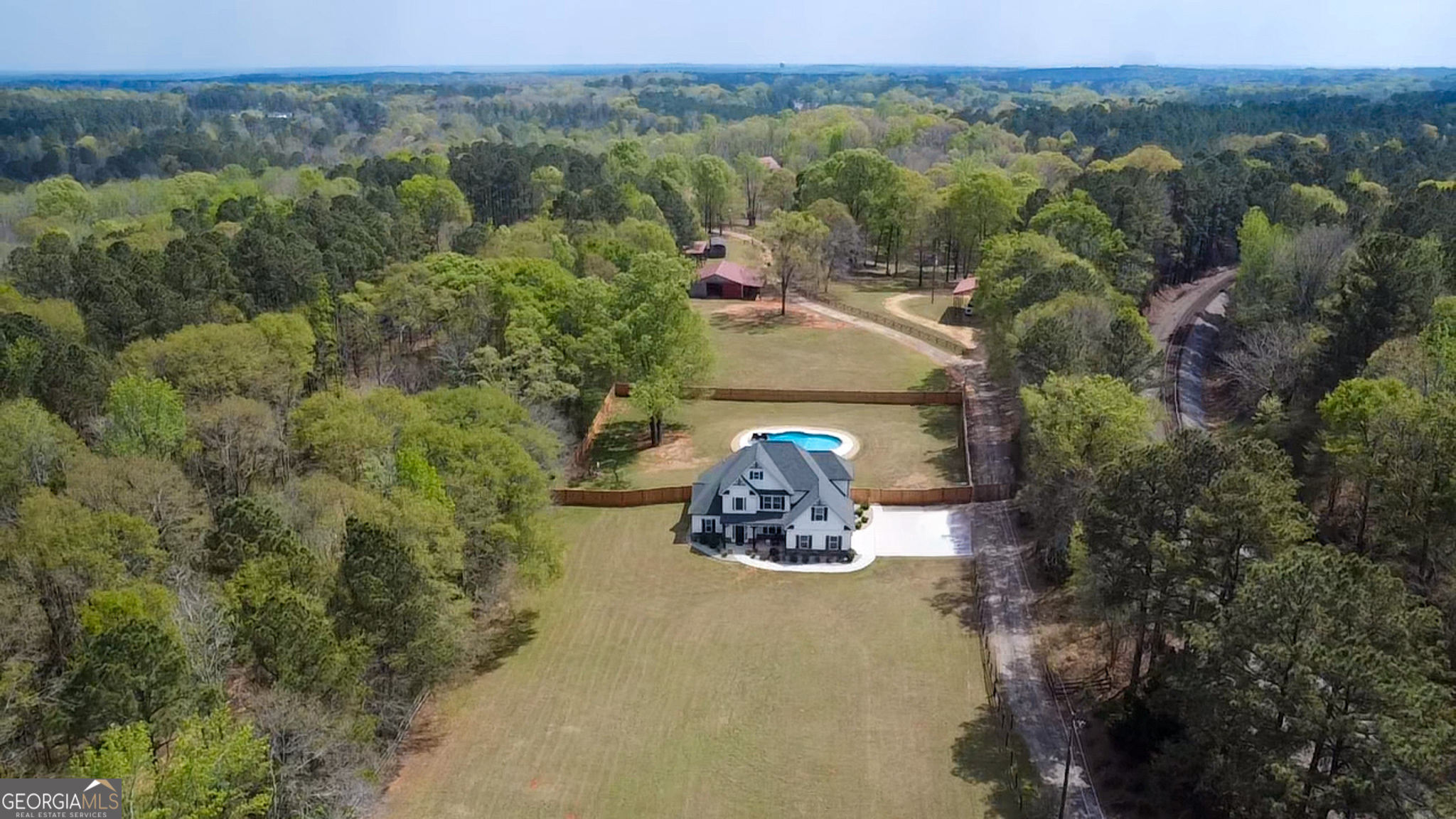 198 Higgins Road Flovilla GA 30216