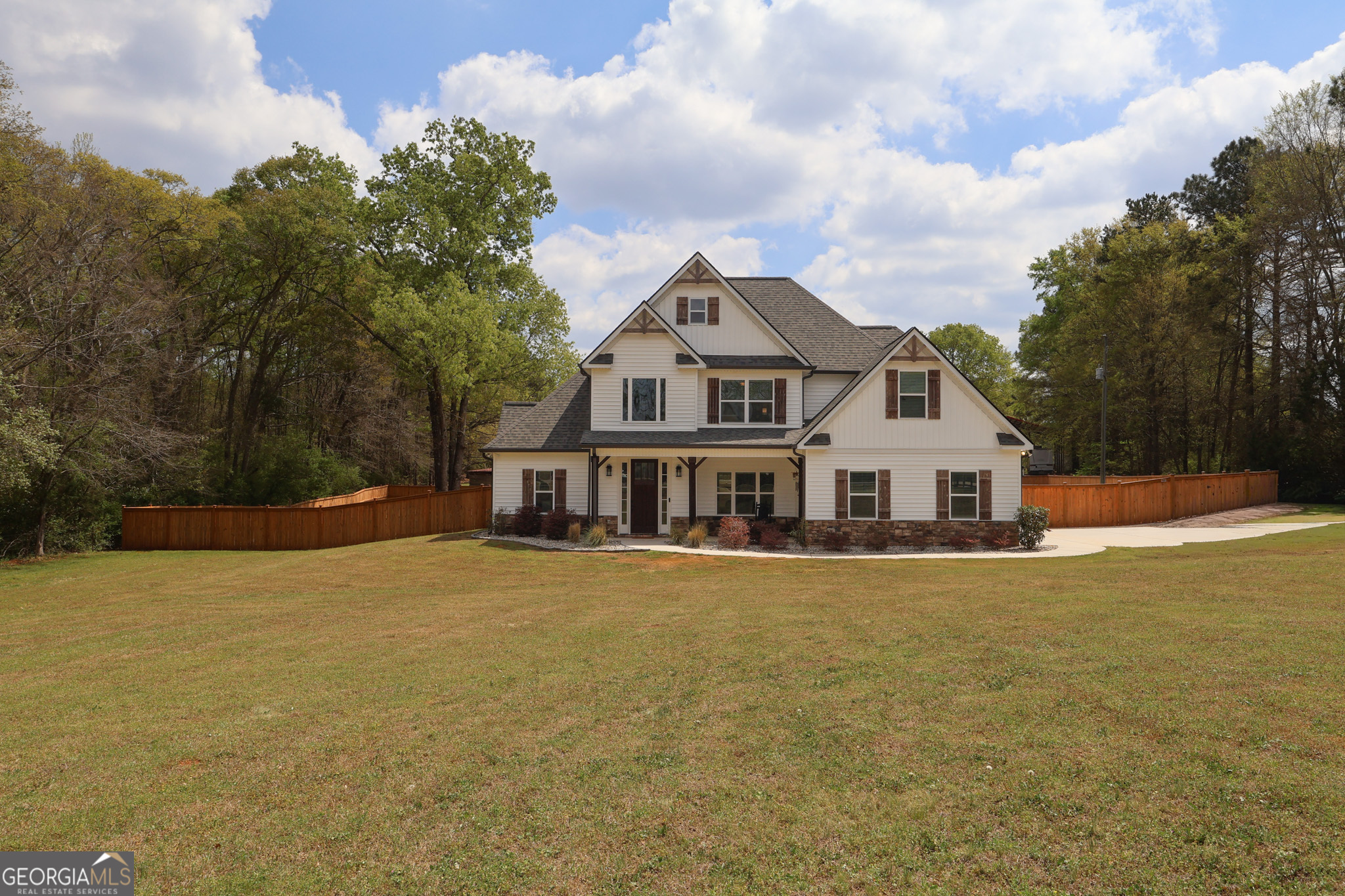 198 Higgins Road Flovilla GA 30216