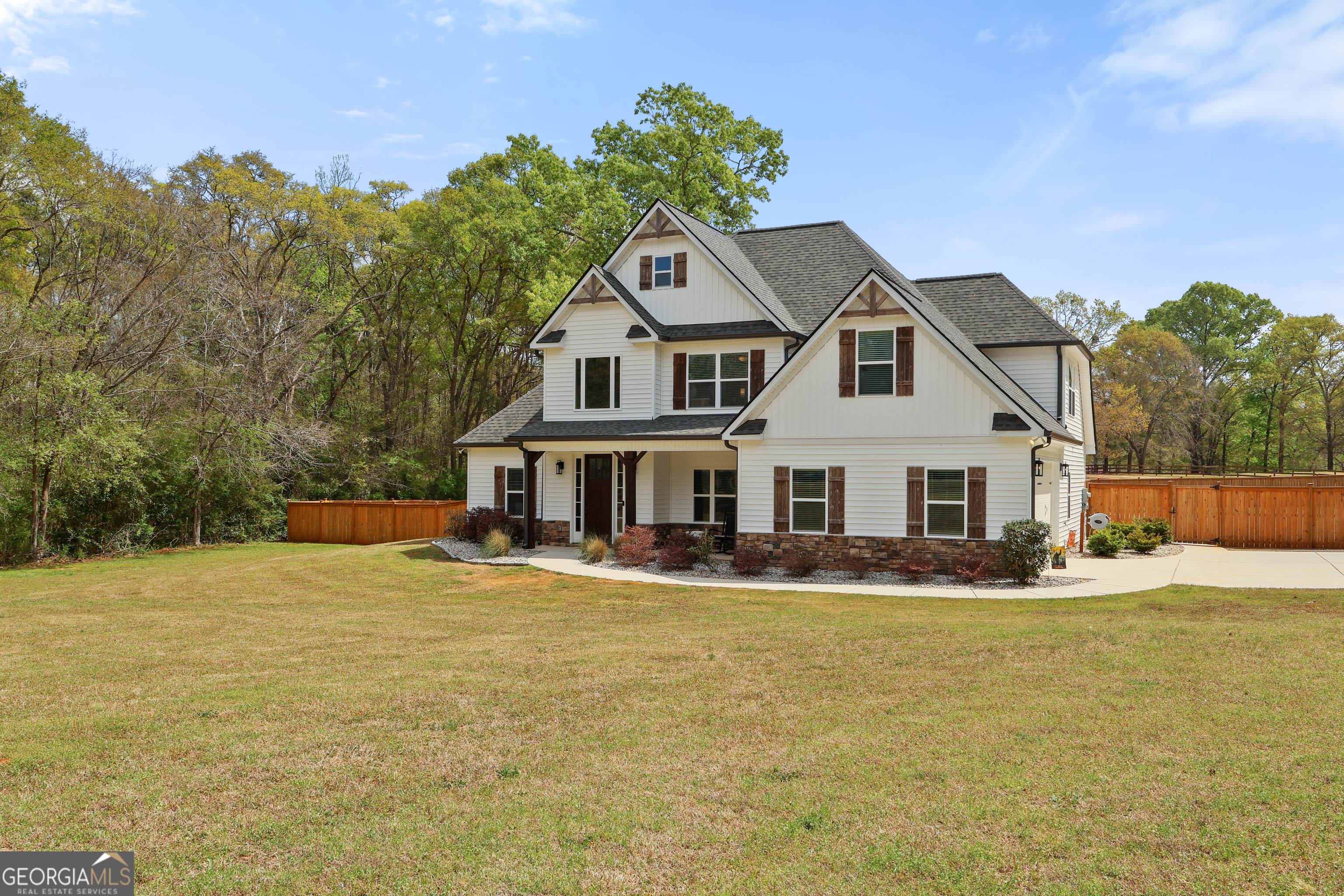198 Higgins Road Flovilla GA 30216