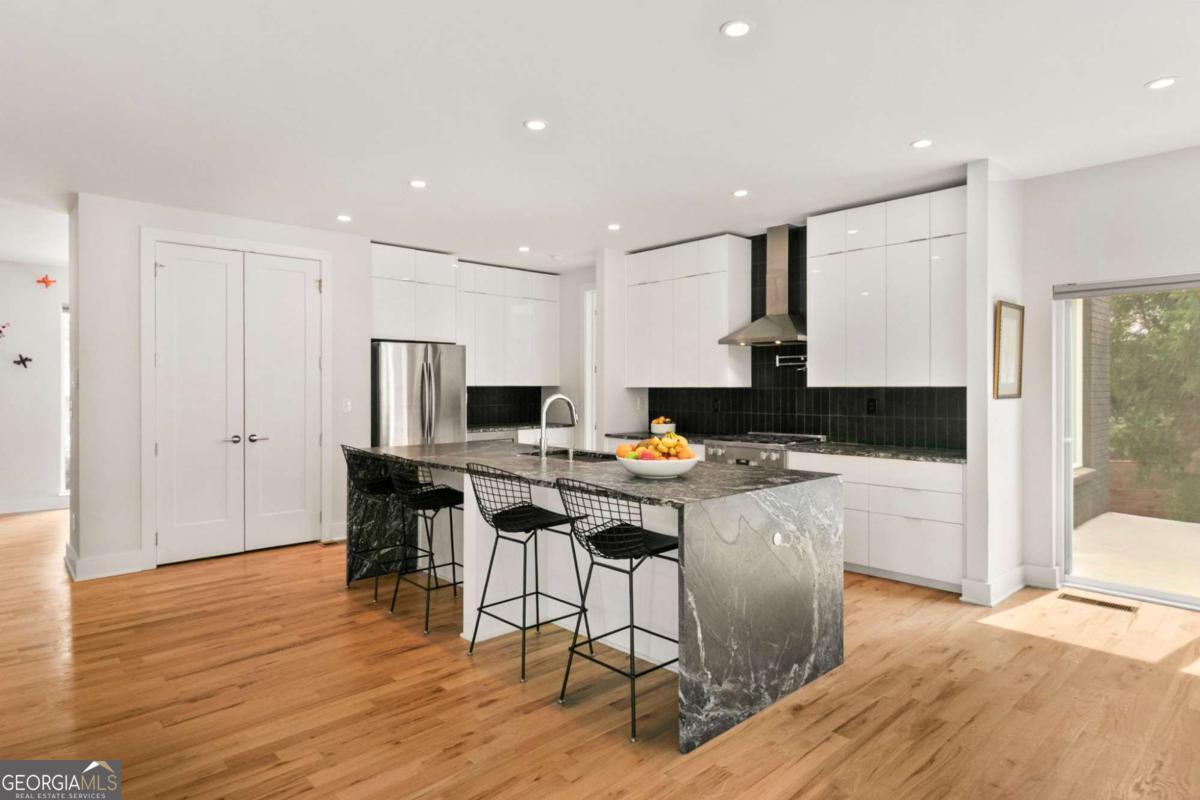 2264 Oakawana Drive Atlanta GA 30345