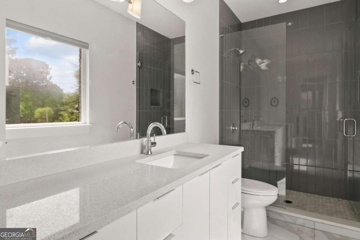 2264 Oakawana Drive Atlanta GA 30345