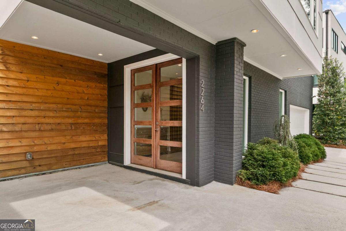 2264 Oakawana Drive Atlanta GA 30345
