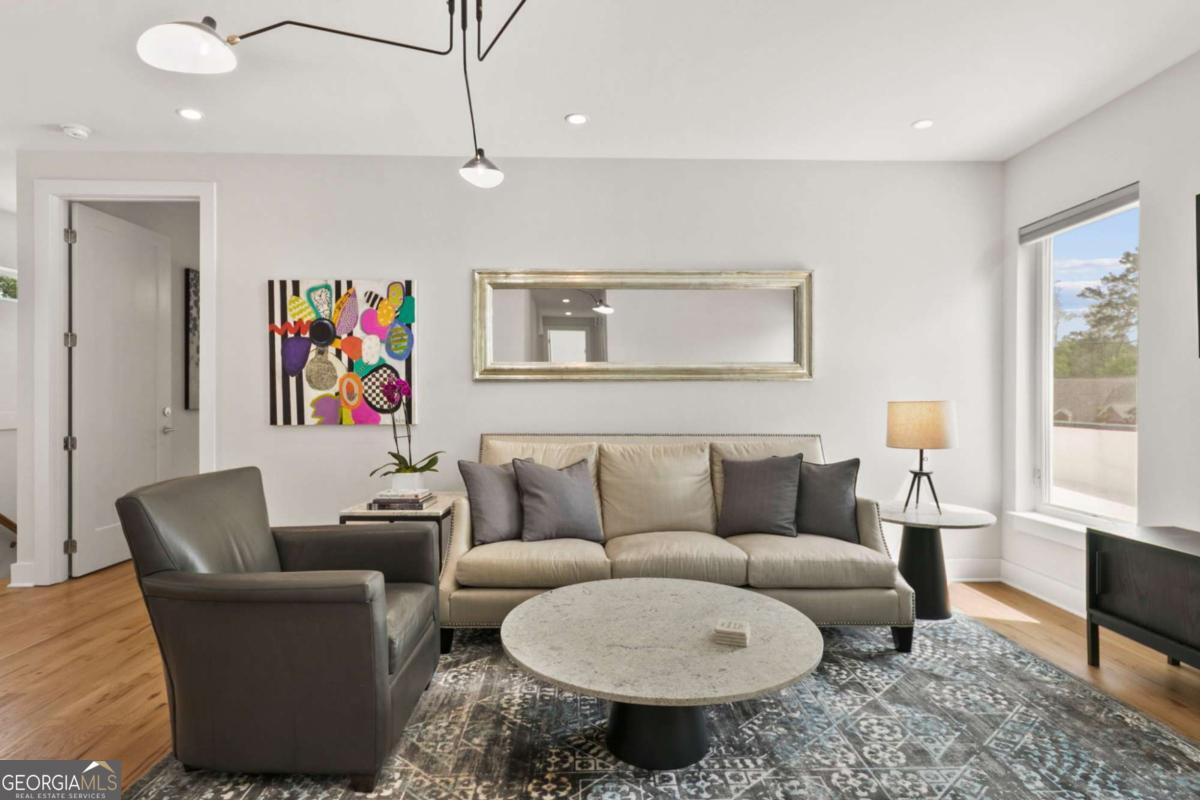 2264 Oakawana Drive Atlanta GA 30345