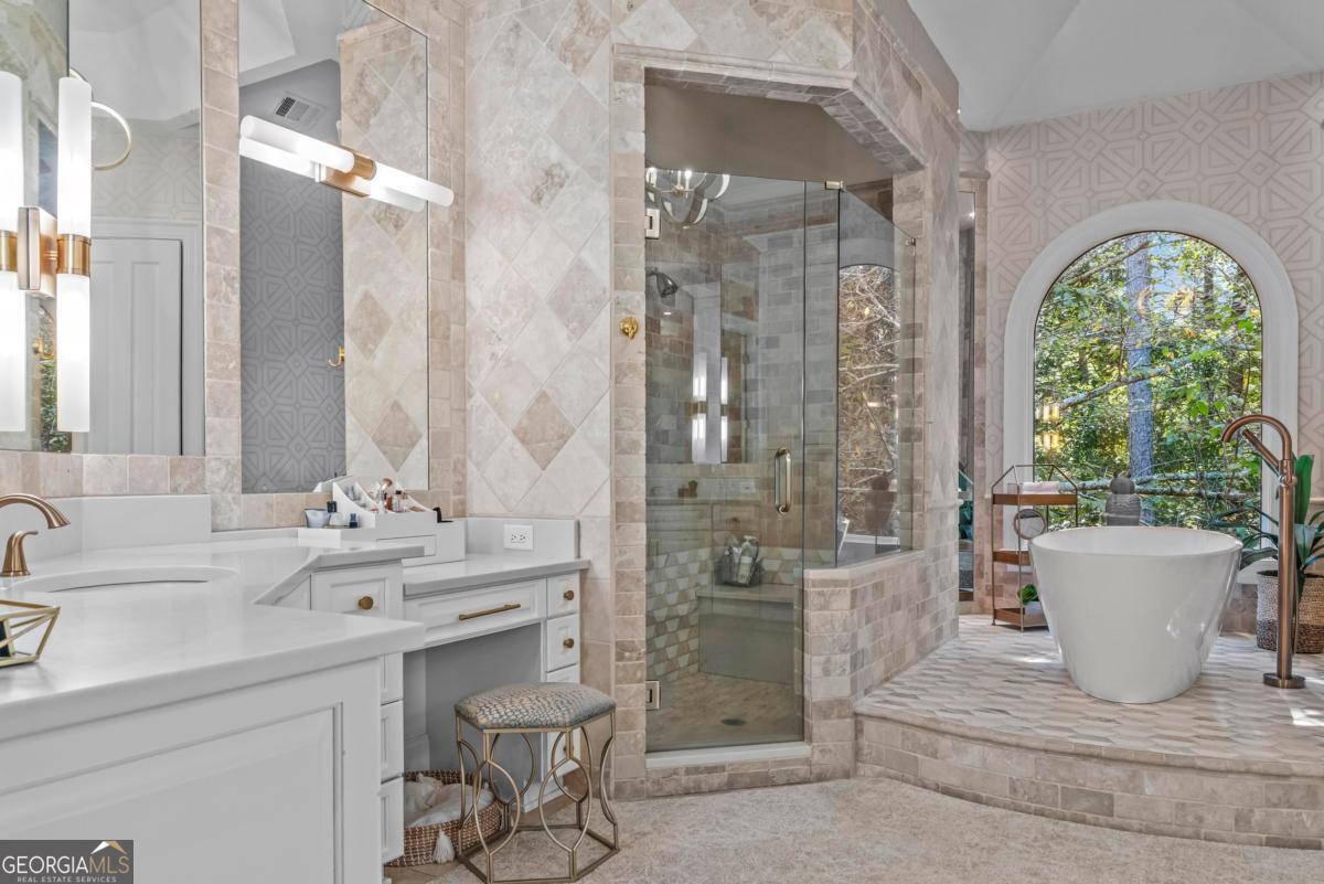 1010 Callahans Ridge Greensboro GA 30642