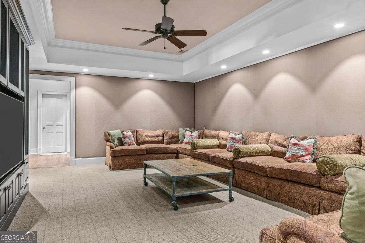 1010 Callahans Ridge Greensboro GA 30642