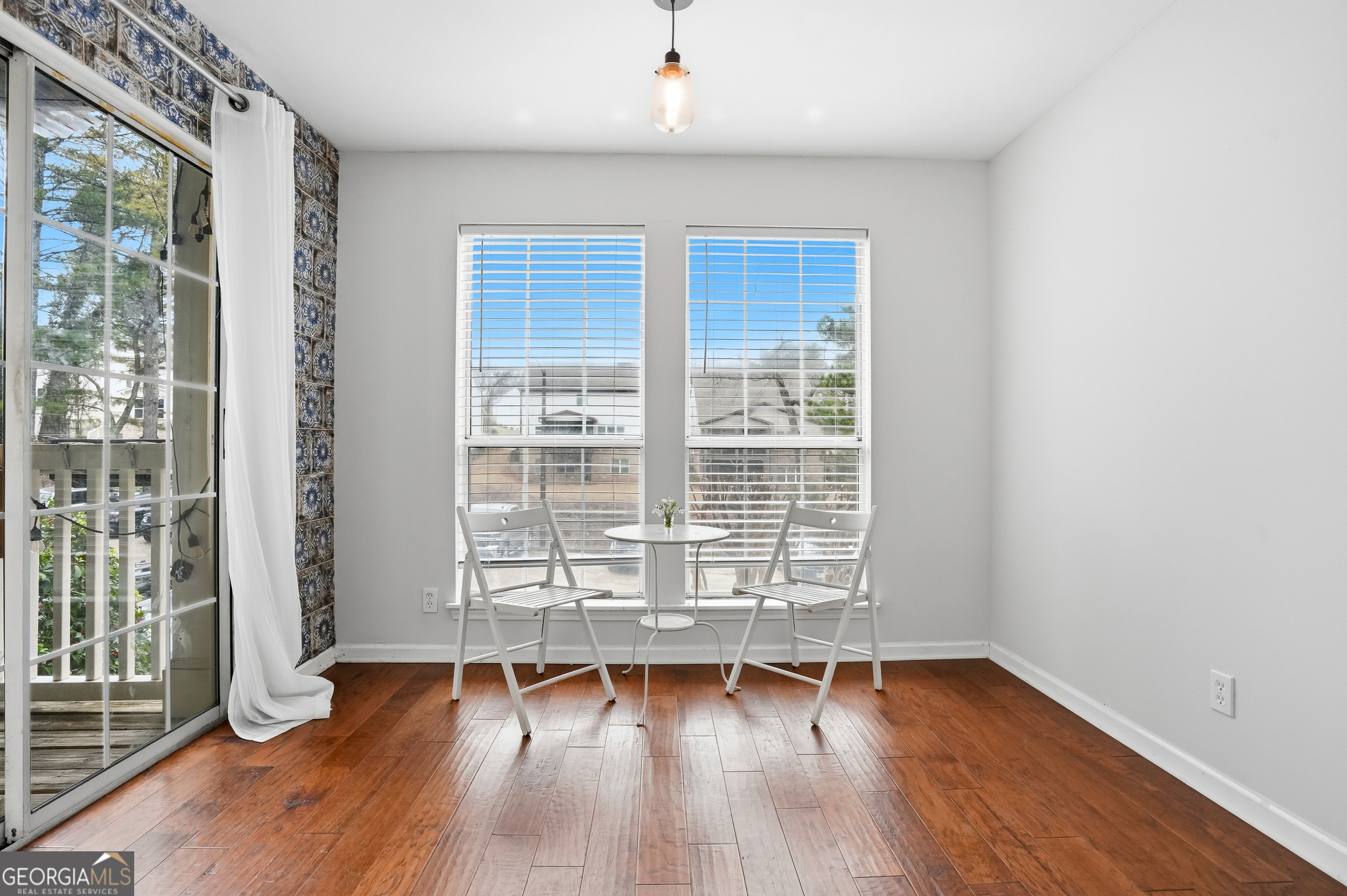 561 Cobblestone Trail Avondale Estates GA 30002