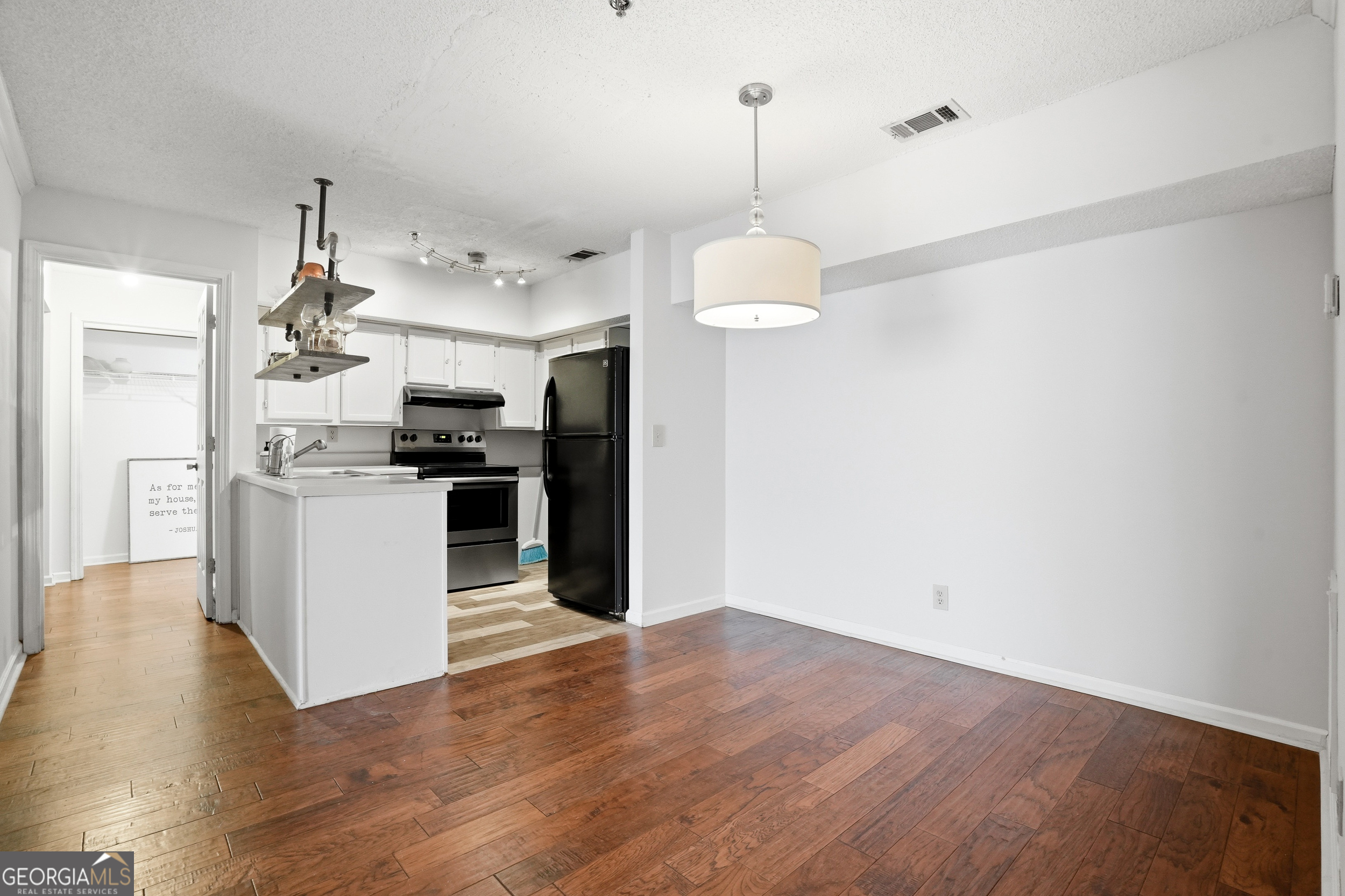 561 Cobblestone Trail Avondale Estates GA 30002
