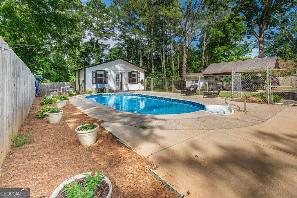7194 Reinhardt College Parkway Waleska GA 30183